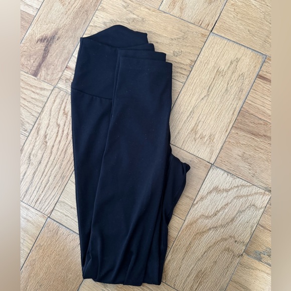 Gymshark black leggings - Picture 2 of 3